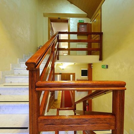Hotel Sucevic Garni Belgrad Exterior foto