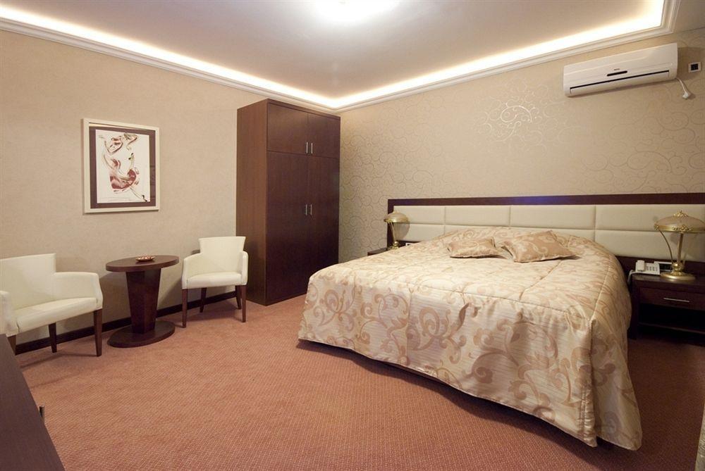 Hotel Sucevic Garni Belgrad Exterior foto