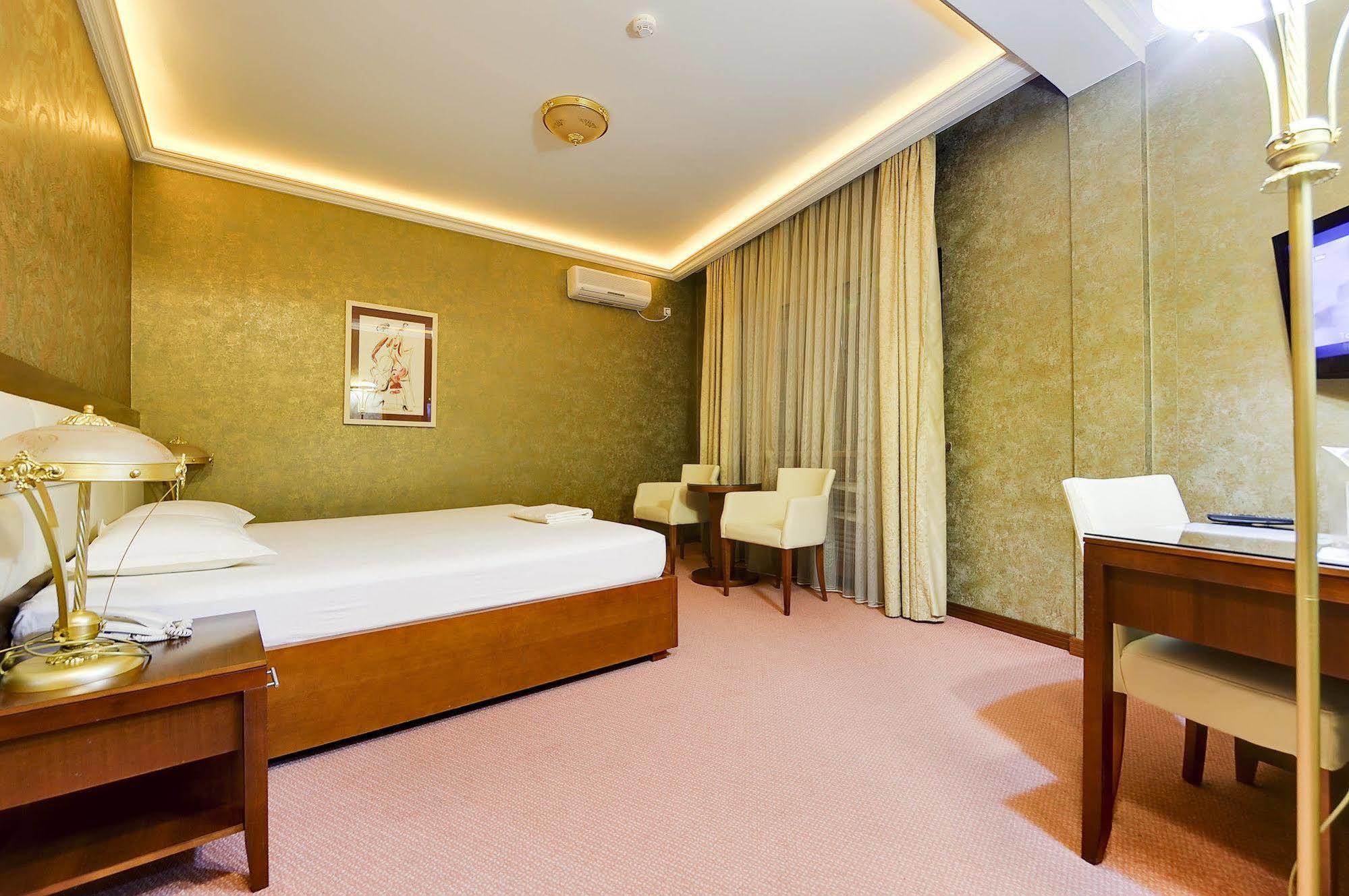 Hotel Sucevic Garni Belgrad Exterior foto