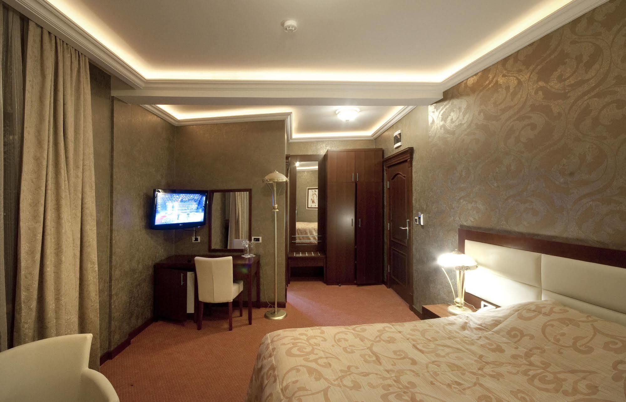 Hotel Sucevic Garni Belgrad Exterior foto